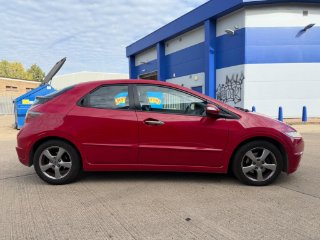 /photos/10616/00615ce2-b5cc-4c83-8202-4d88ddf6ba88_i320x240.jpg