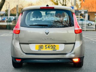 /photos/10616/1d81c256-89c7-49a8-a9f4-b1f84504f168_i320x240.jpg