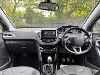 /photos/10616/4d990a93-7629-4b20-8d8e-e8b19460631d_i320x240.jpg