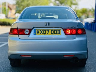 /photos/10616/6e7d0f88-6106-44fe-972a-ddcf3b506cd3_i320x240.jpg
