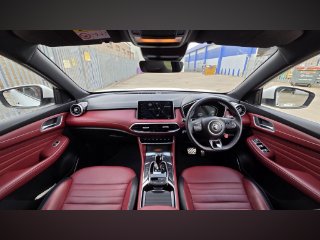 /photos/10616/79584007-75b8-4a0b-bc44-2b6f21ed2638_i320x240.jpg