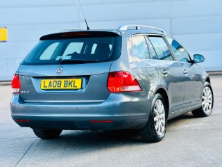 /photos/10616/978fdee3-2ca1-4ec4-a1f1-dc1e3c010dbc_i320x240.jpg