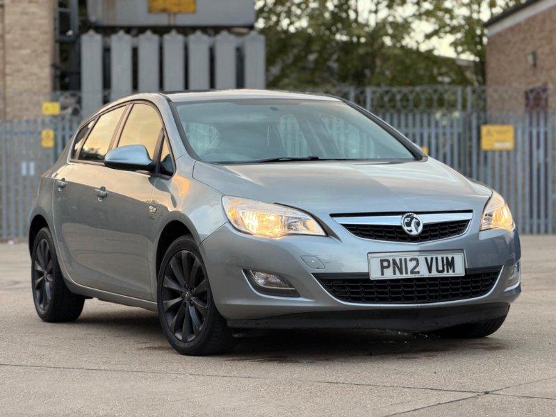 2012 VAUXHALL ASTRA 1.4 16V ACTIVE EURO 5 5DR 1,295 MAKE VAUXHALL MODEL ASTRA BODY... photo